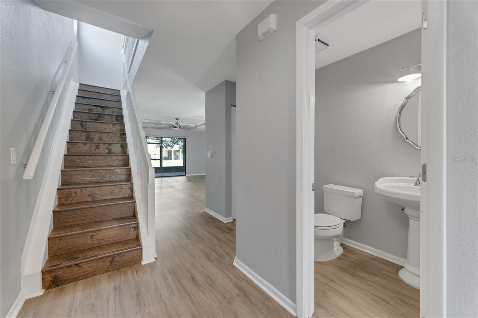 WATERS EDGE UNIT 01 A REP 02 - Residential