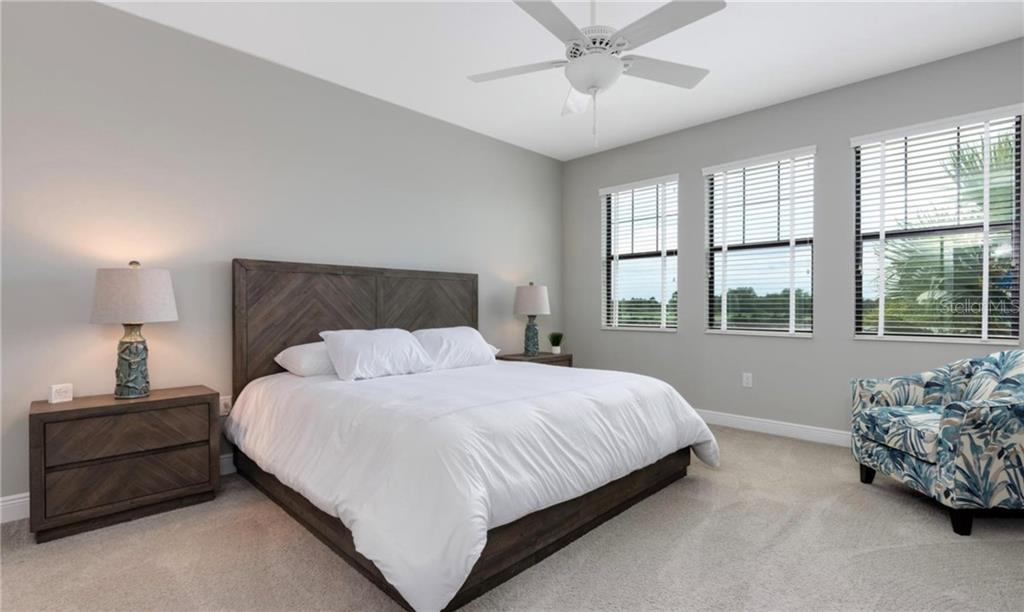 OAK RUN III/SARASOTA NATIONAL - Residential Lease