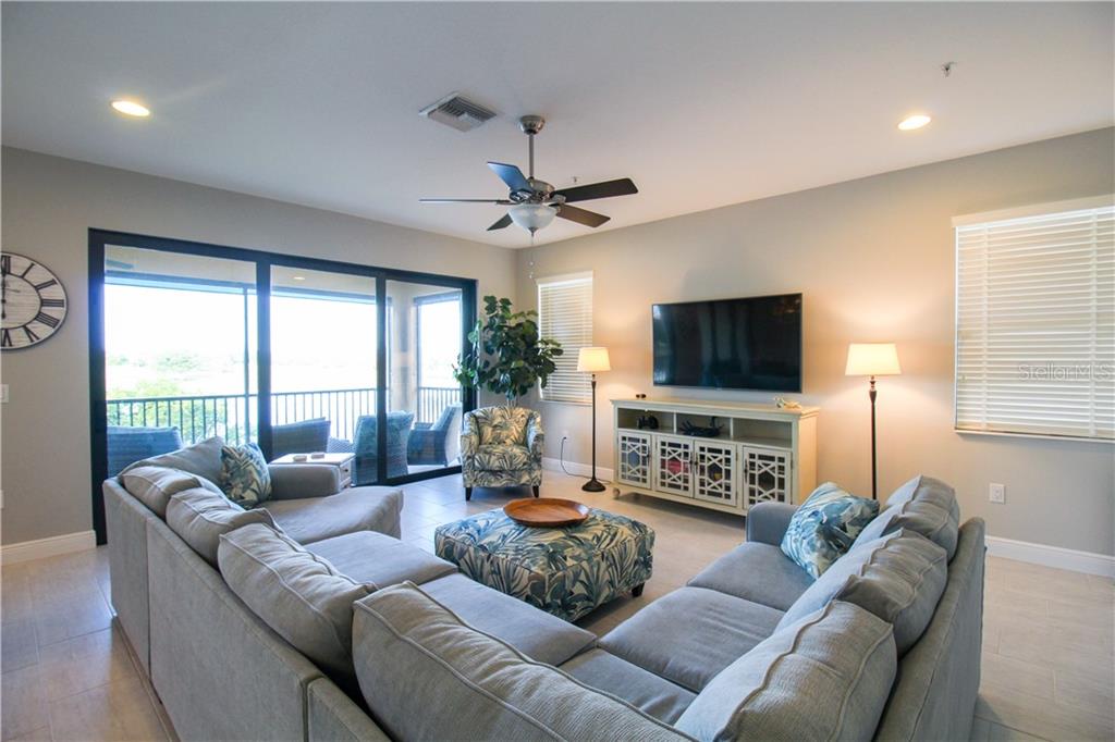 OAK RUN III/SARASOTA NATIONAL - Residential Lease