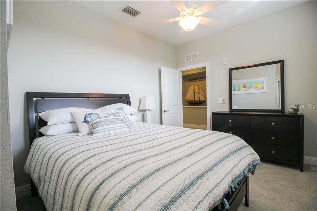 OAK RUN III/SARASOTA NATIONAL - Residential Lease