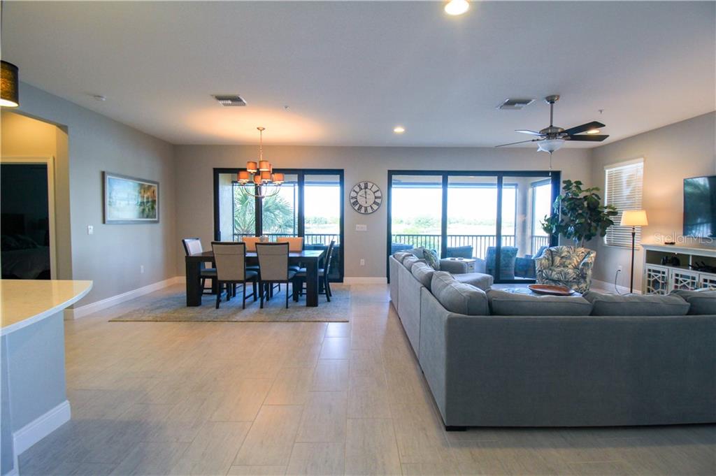 OAK RUN III/SARASOTA NATIONAL - Residential Lease