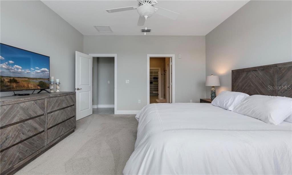 OAK RUN III/SARASOTA NATIONAL - Residential Lease