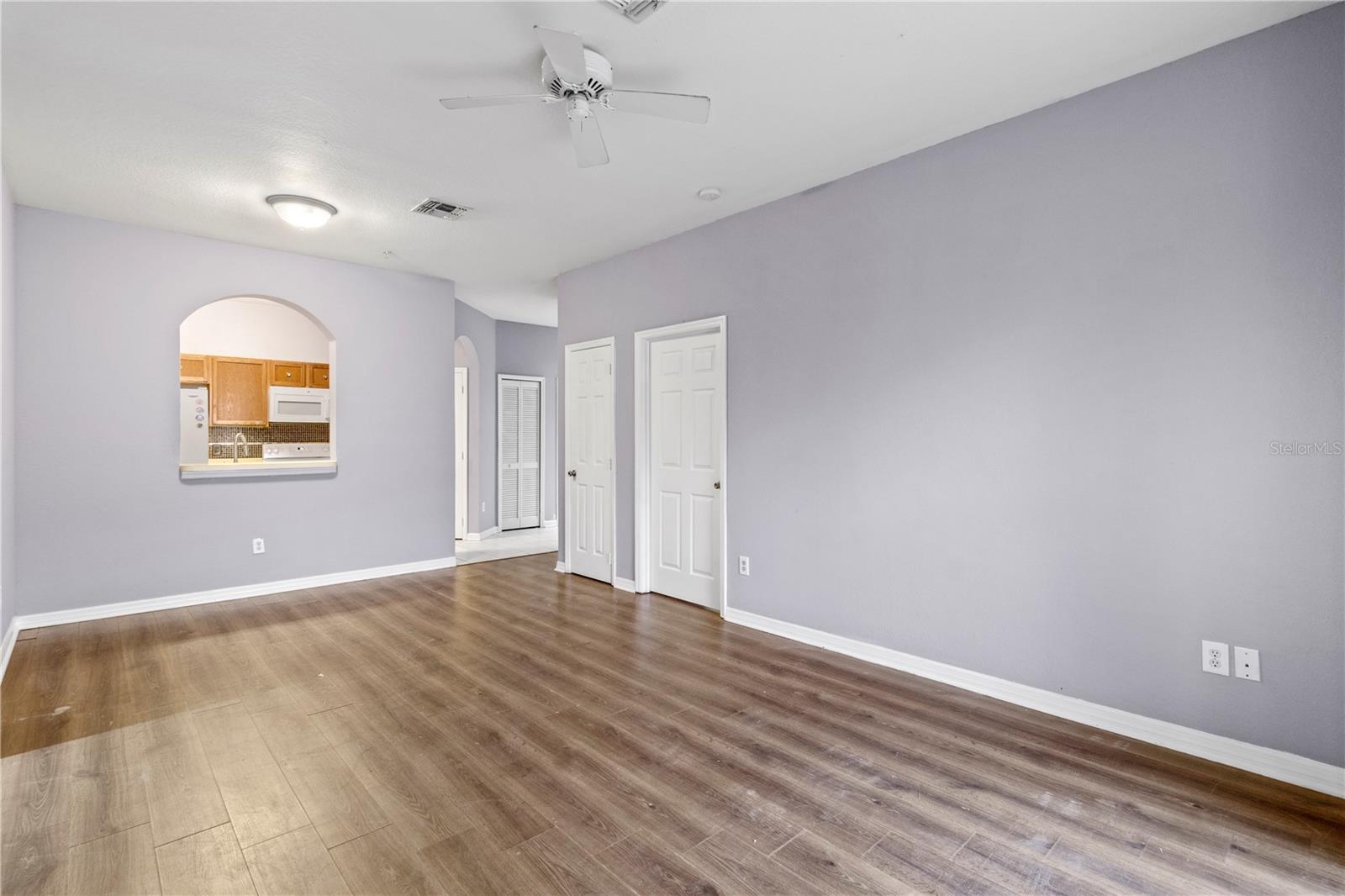 HORIZONS/STONERIDGE PLACE PH 03 - Residential Lease