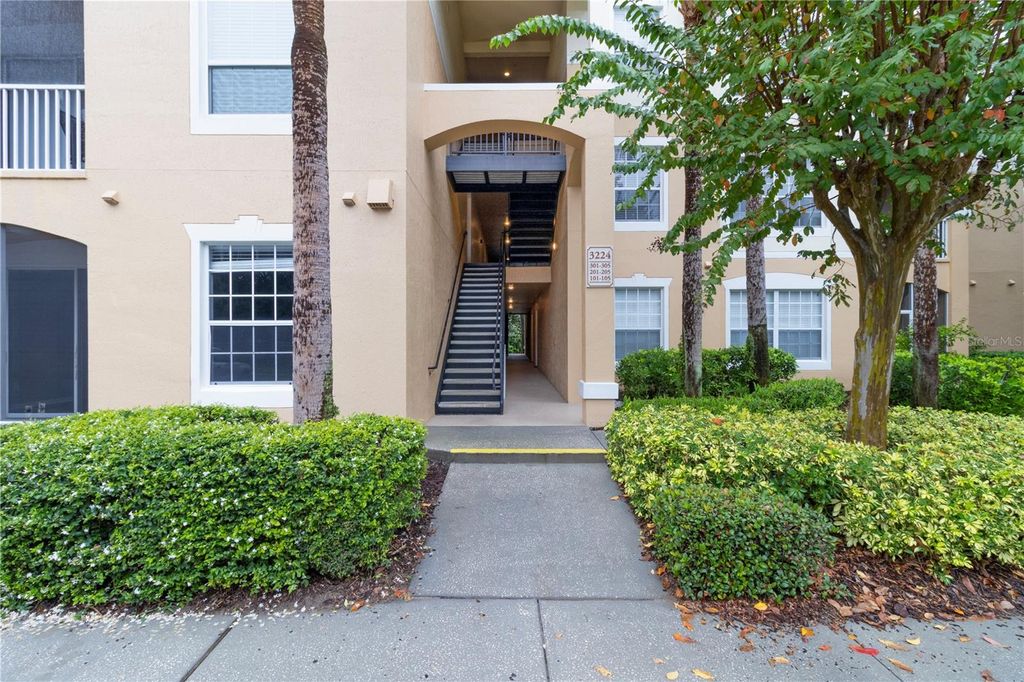 Photo of 3224 Dante Drive #101, Orlando, FL 32835 (MLS # O6368311)
