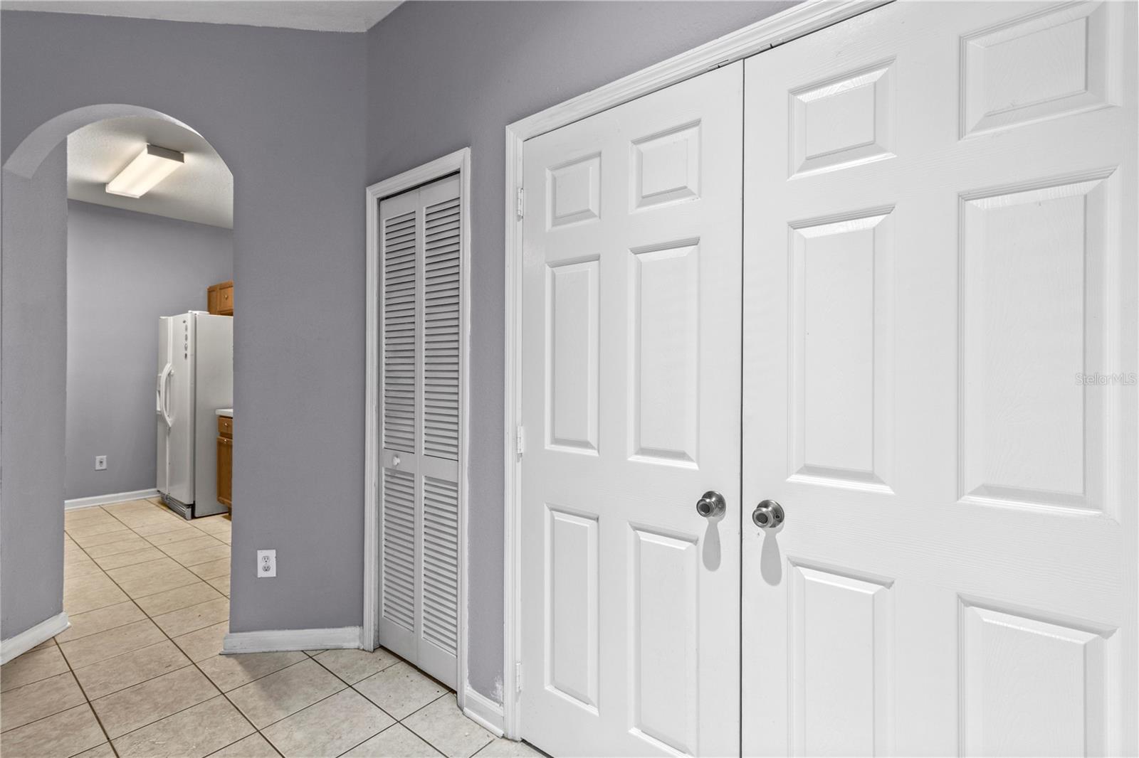 HORIZONS/STONERIDGE PLACE PH 03 - Residential Lease