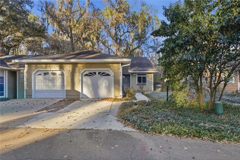 Photo of 832 SW 50th Way, Gainesville, FL 32607 (MLS # O6377383)