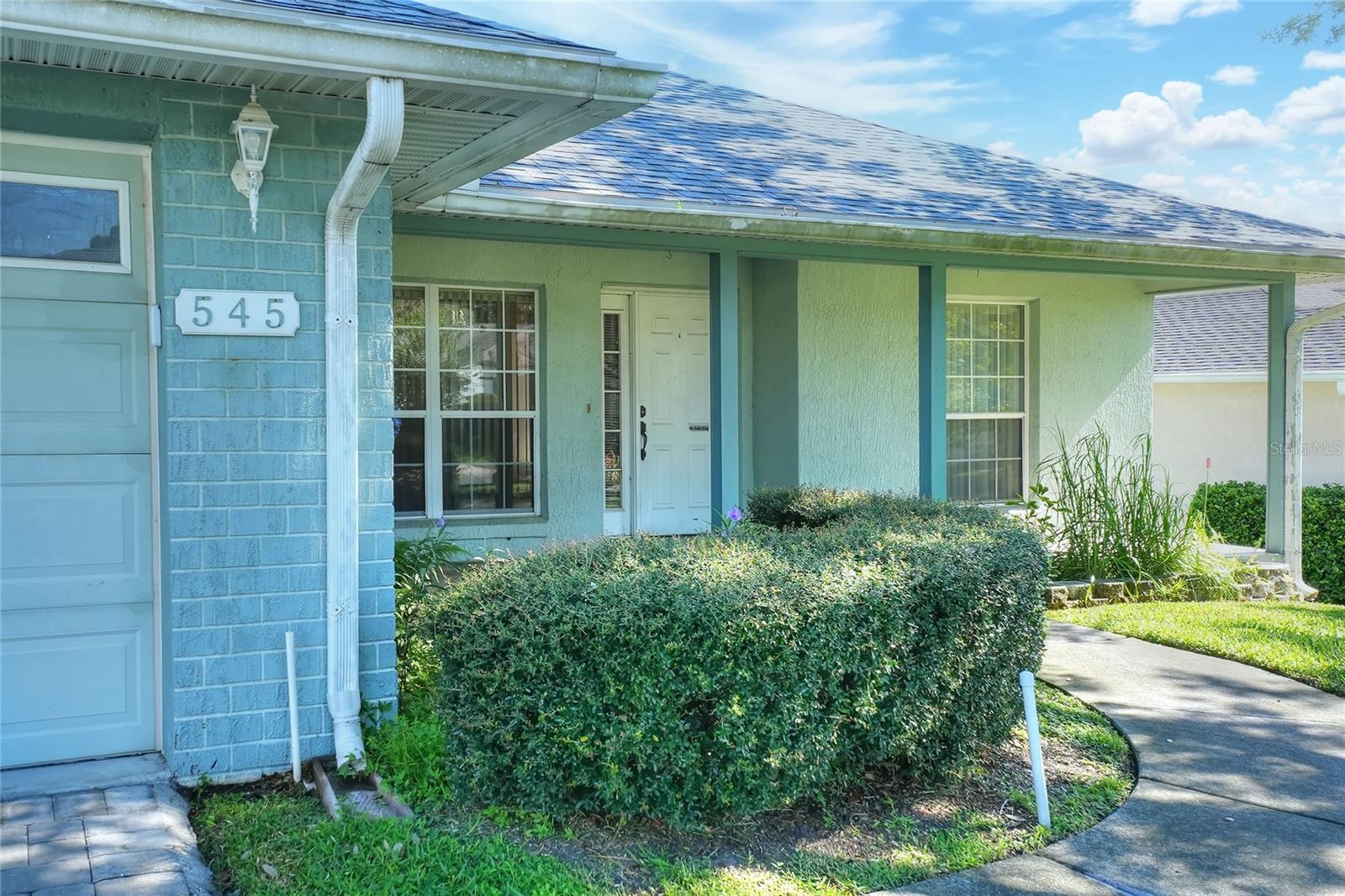 545 WORCHESTER COURT