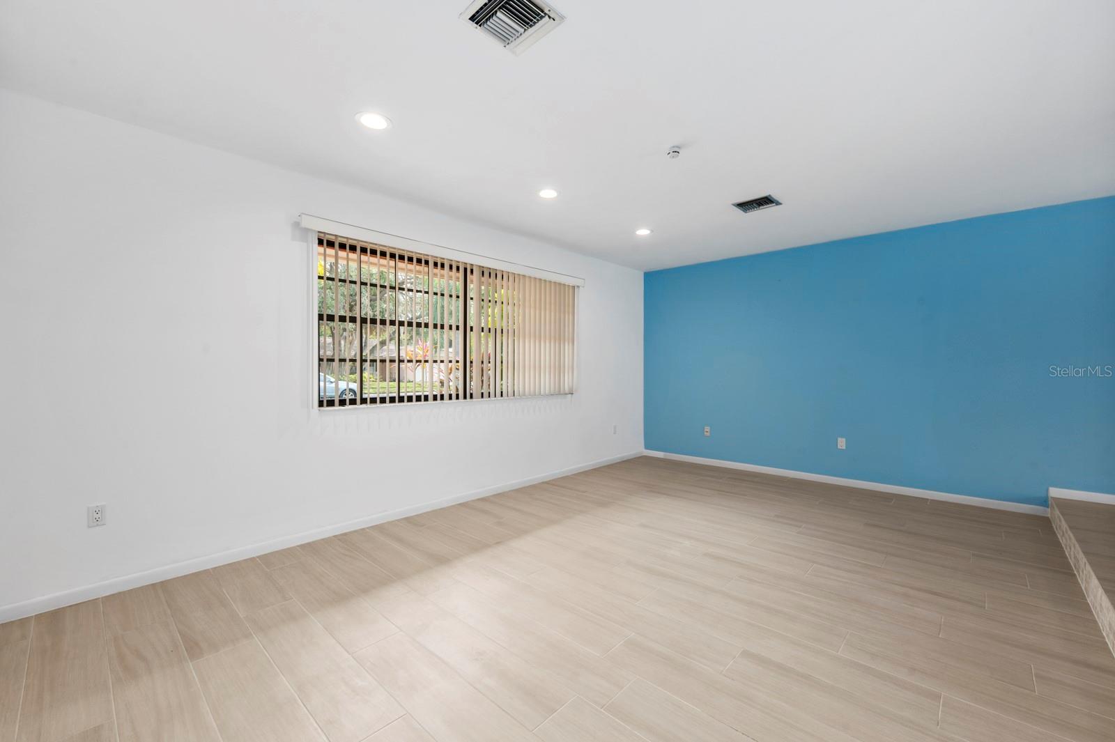 GULF GATE WOODS UNIT 2 - Residential