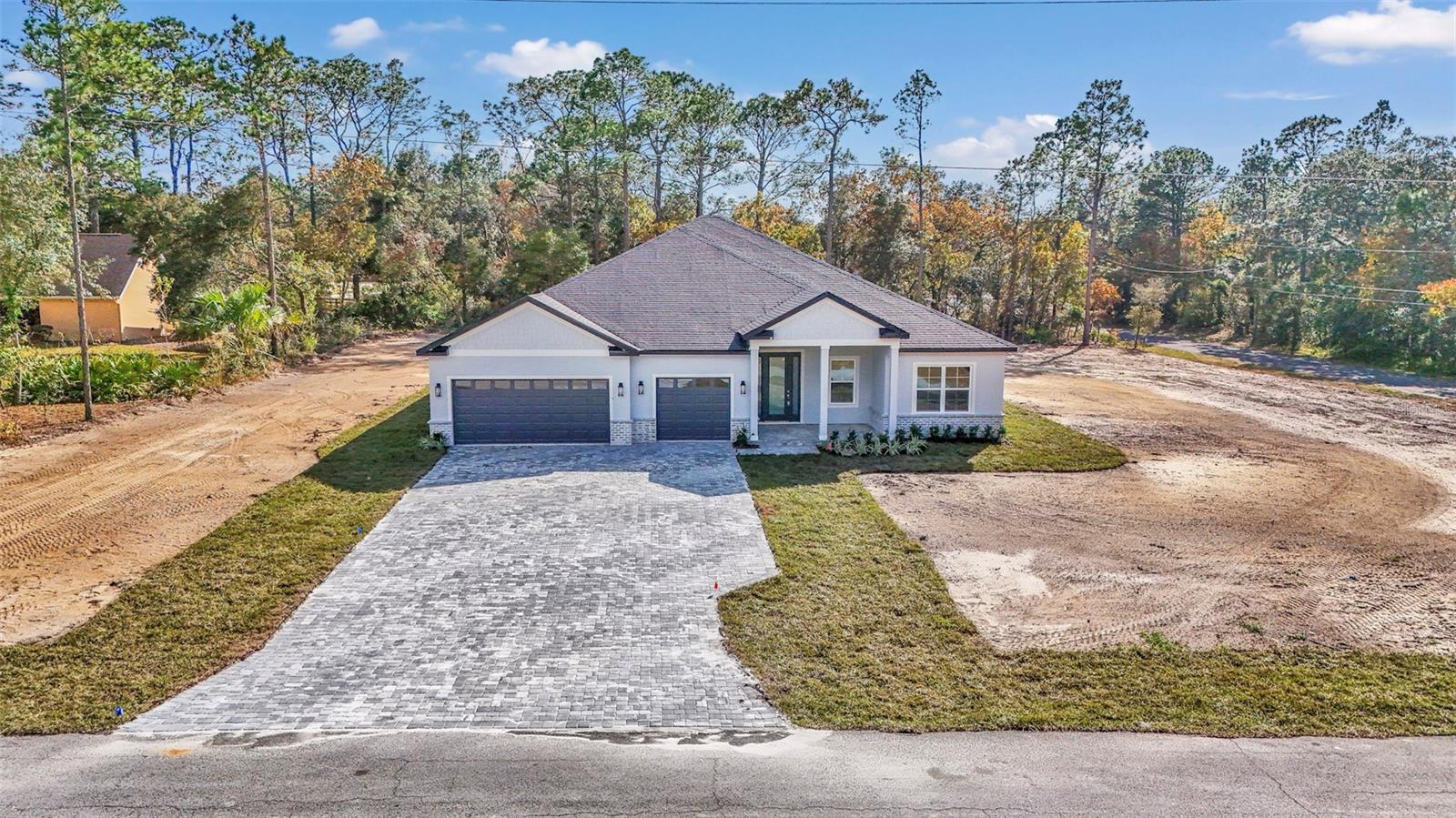 3715 W COGWOOD CIRCLE