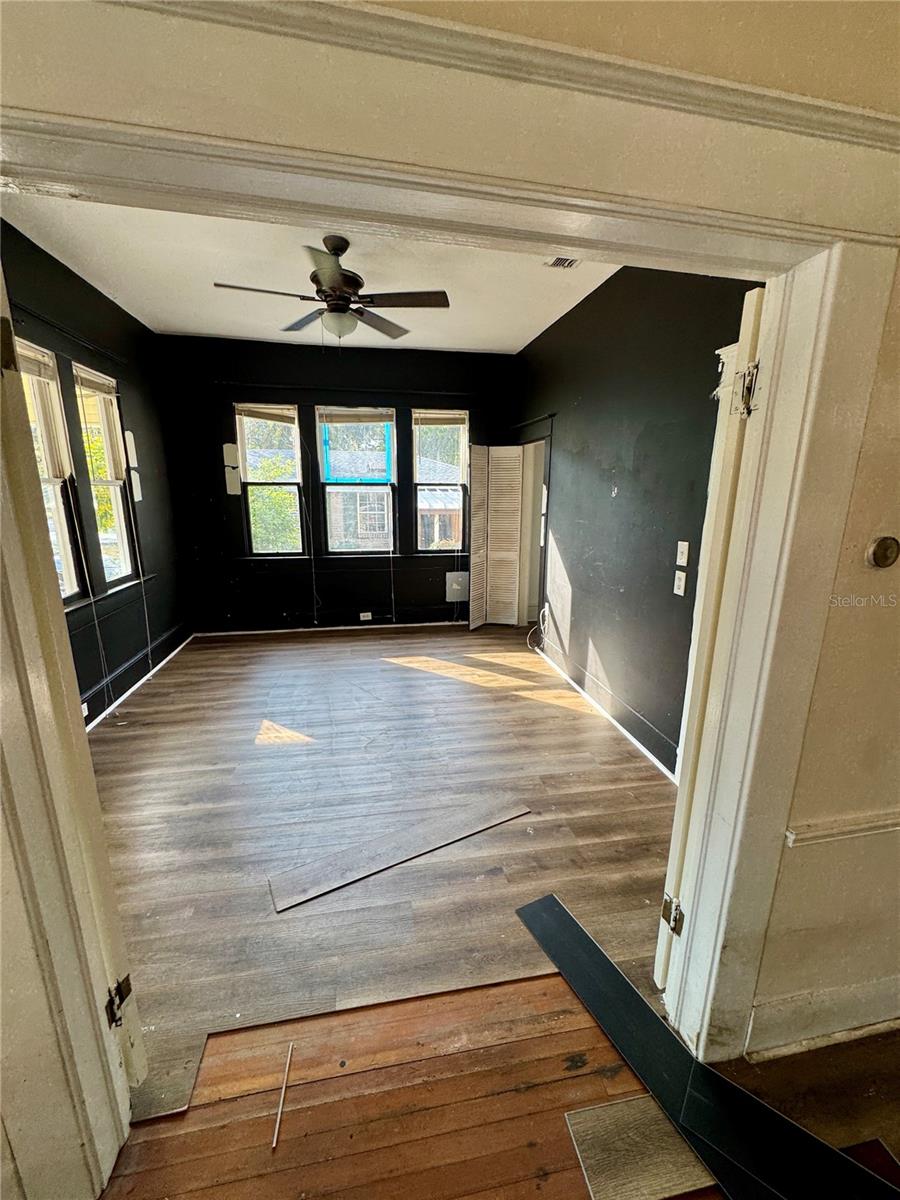 ALTAMONTE HEIGHTS - Residential