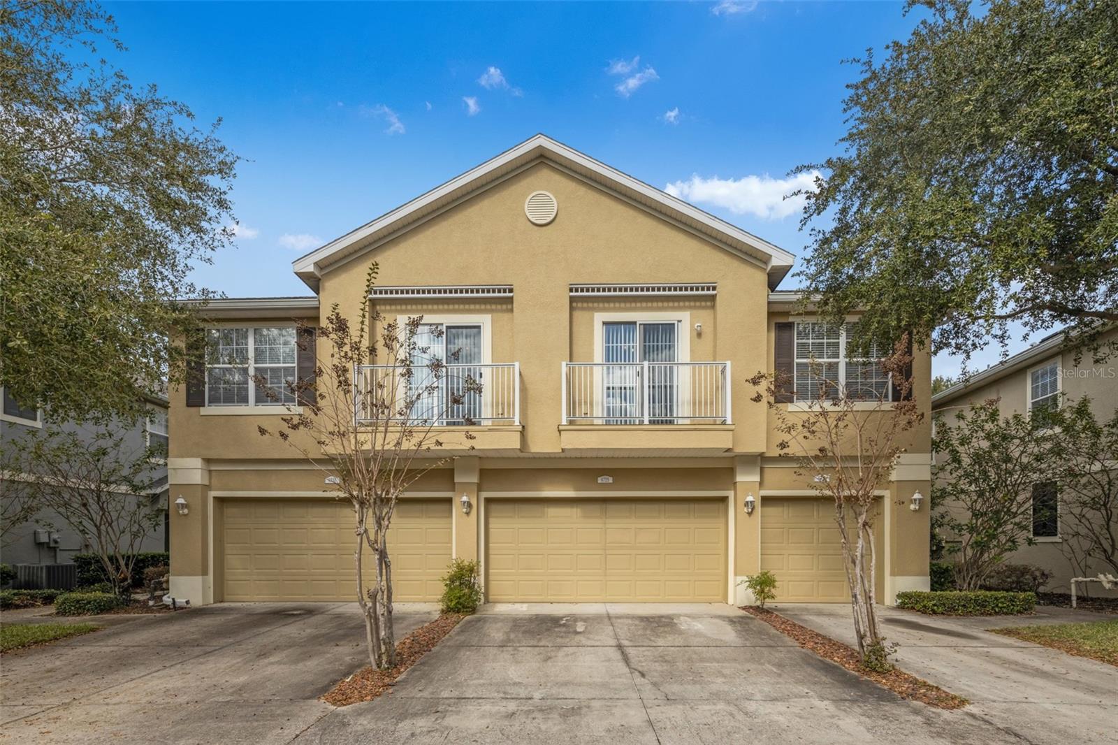 Beautiful 2 bedroom 2 bathroom North Riverview Townhome! Located within minutes for the Selmon Expressway, I75, restaurants, shopping, and more, the location is ideal. Amenities include a gated community, pool, garage, washer and dryer, and water included in rent. Pets allowed. A minimum credit score is required for applicants. At time of move-in, a $125 tenant processing fee will be due along with any rent and deposit(s). *CARPET FREE! VINYL PLANK FLOORING INSTALLED*