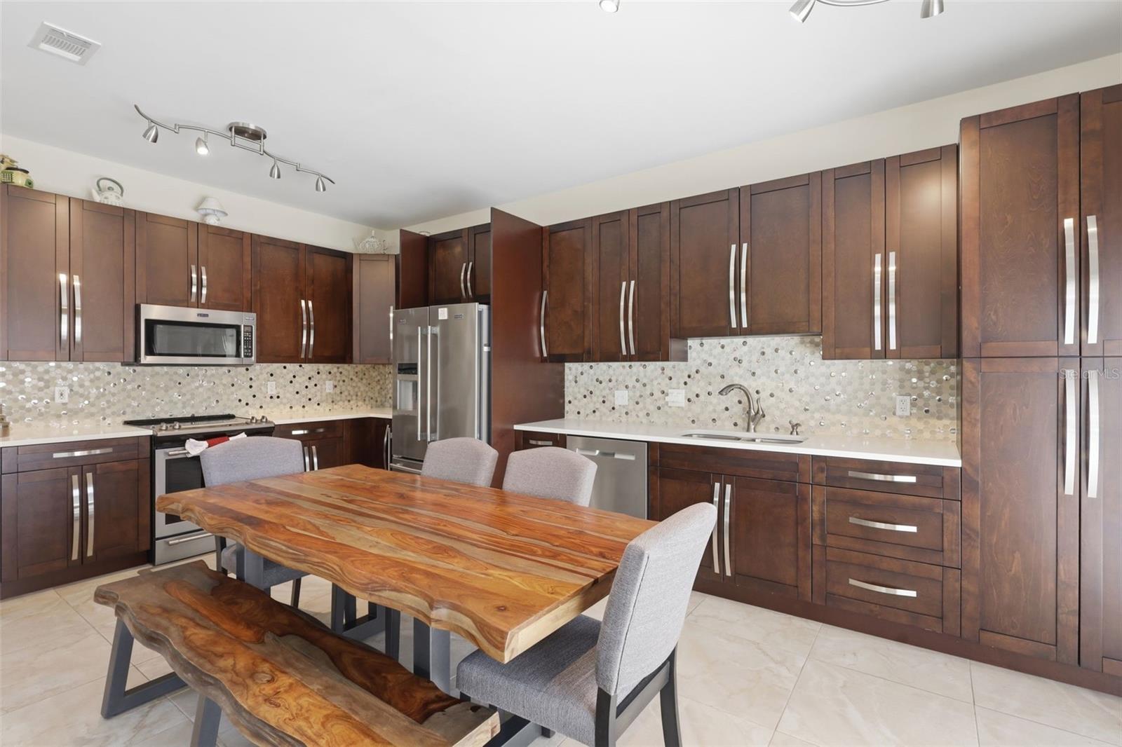 TERRA VERDE VILLAS PH 1 - Residential