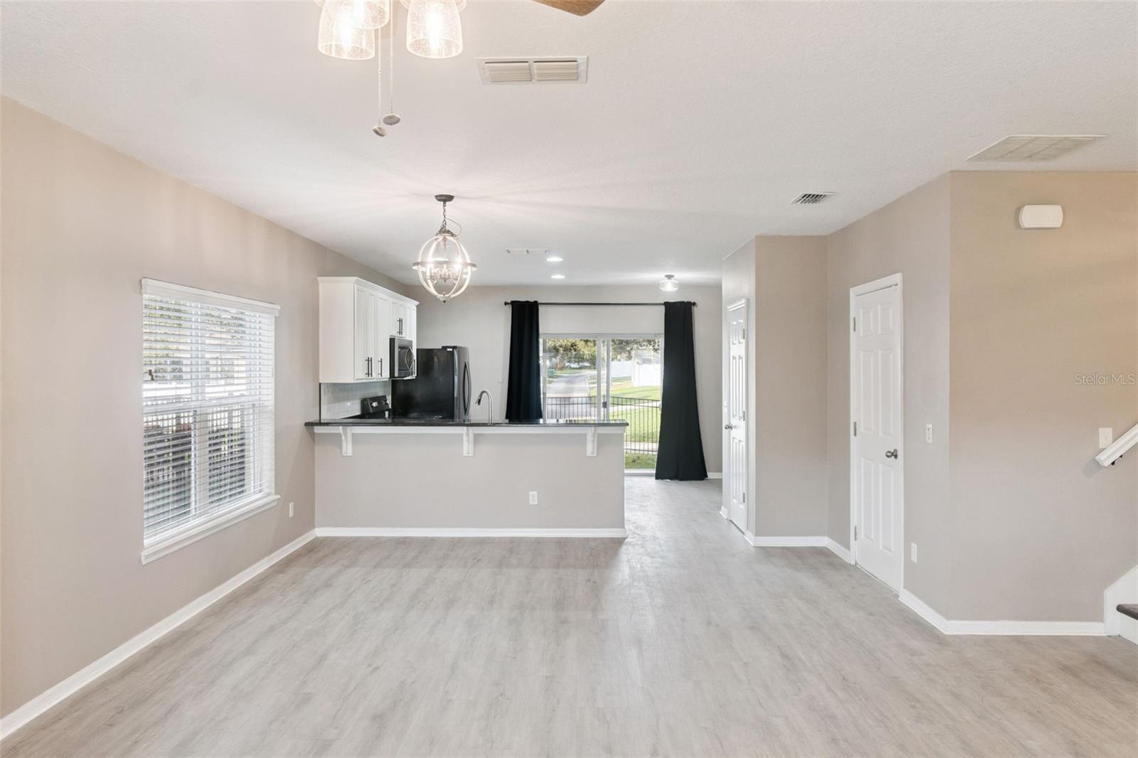 OAKS/BRANDY LAKE - Residential Lease