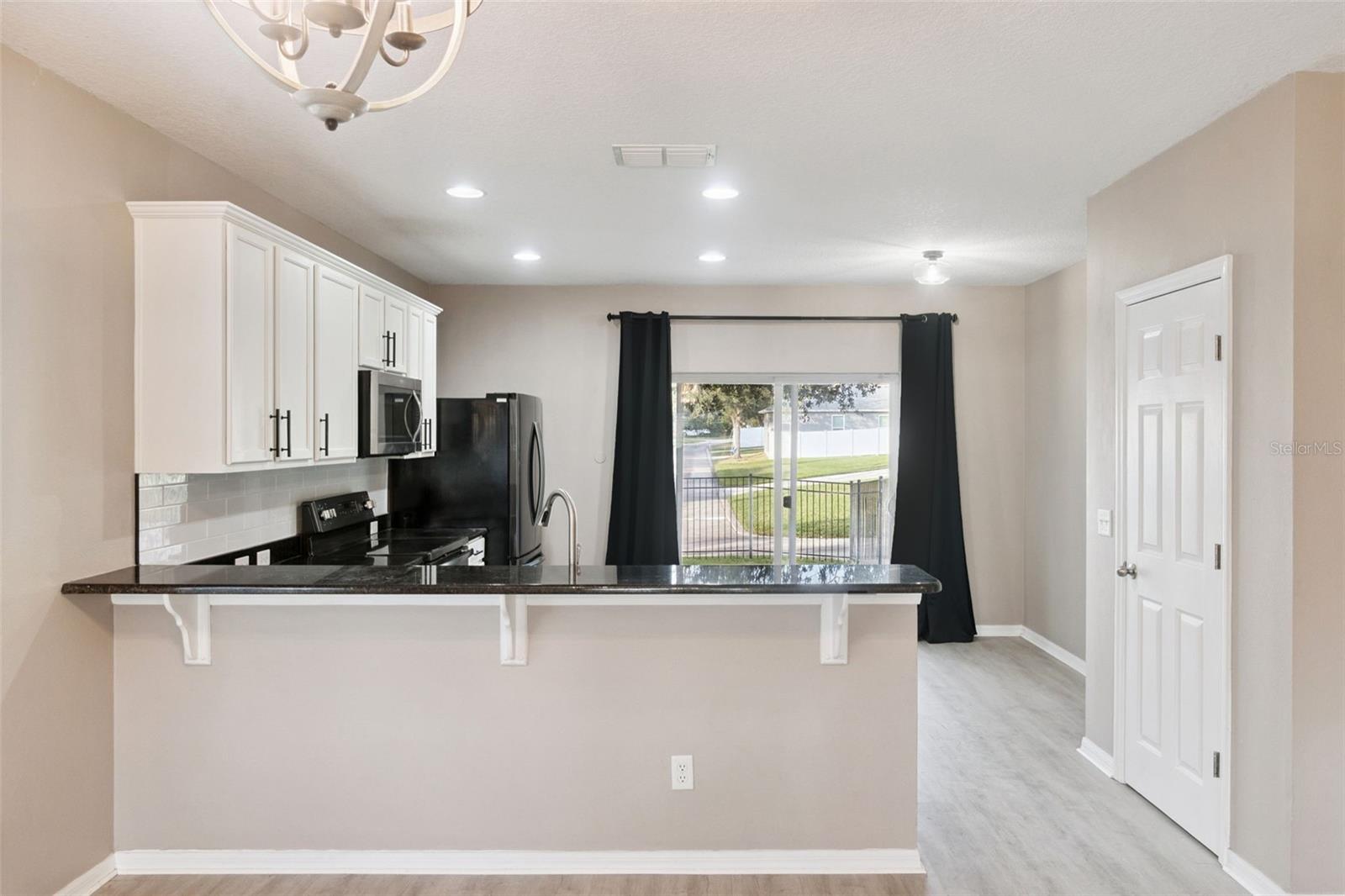 OAKS/BRANDY LAKE - Residential Lease