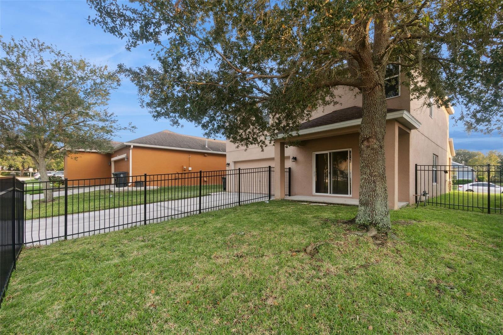 OAKS/BRANDY LAKE - Residential Lease