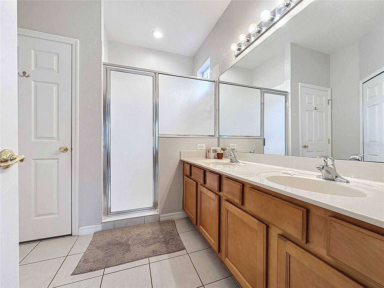 WATERSONG PH 01 - Residential