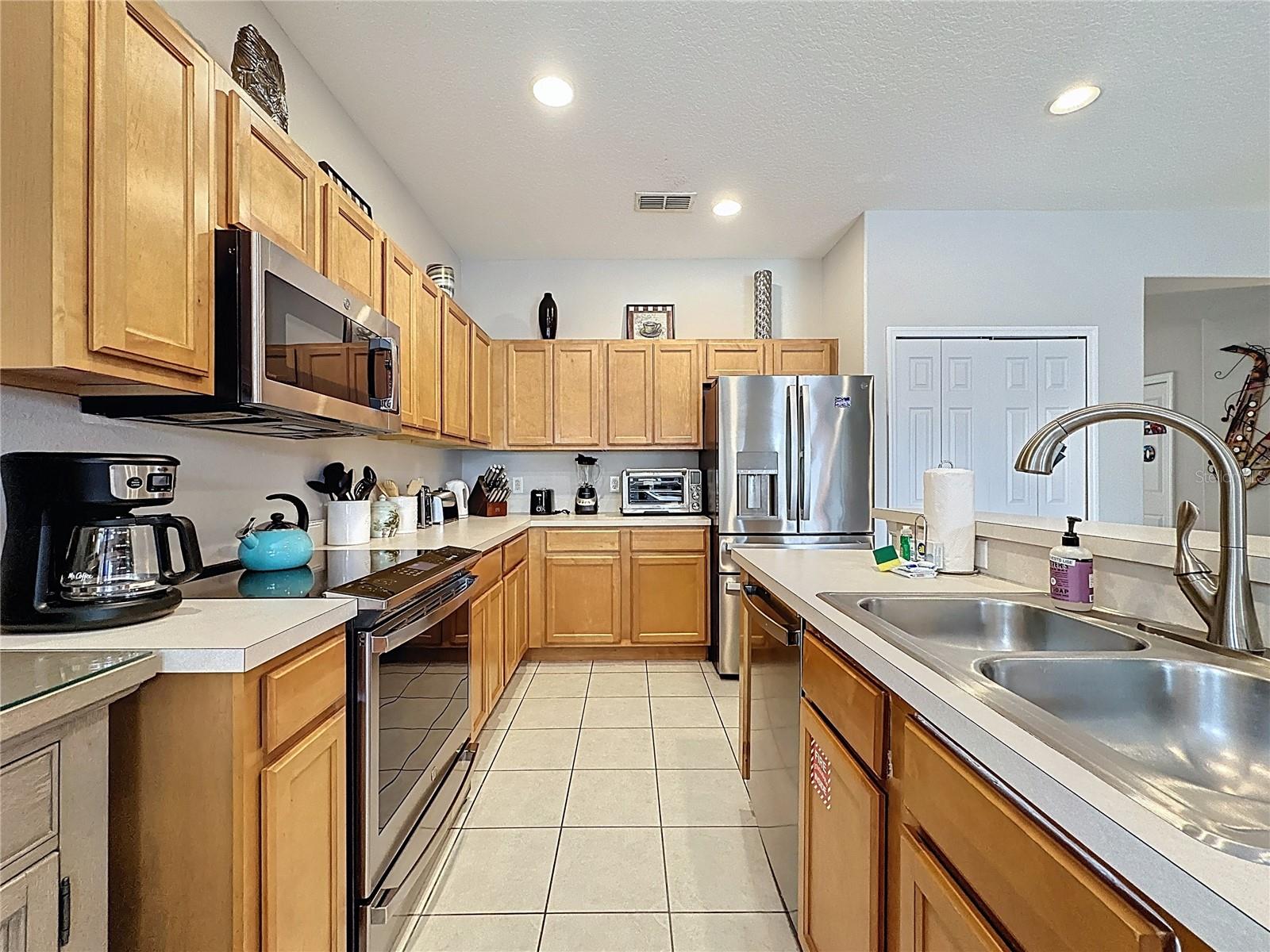 WATERSONG PH 01 - Residential