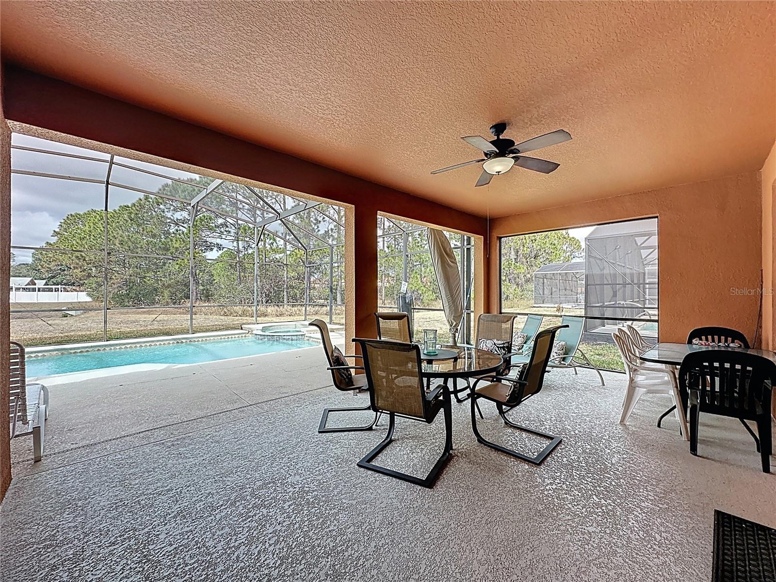 WATERSONG PH 01 - Residential