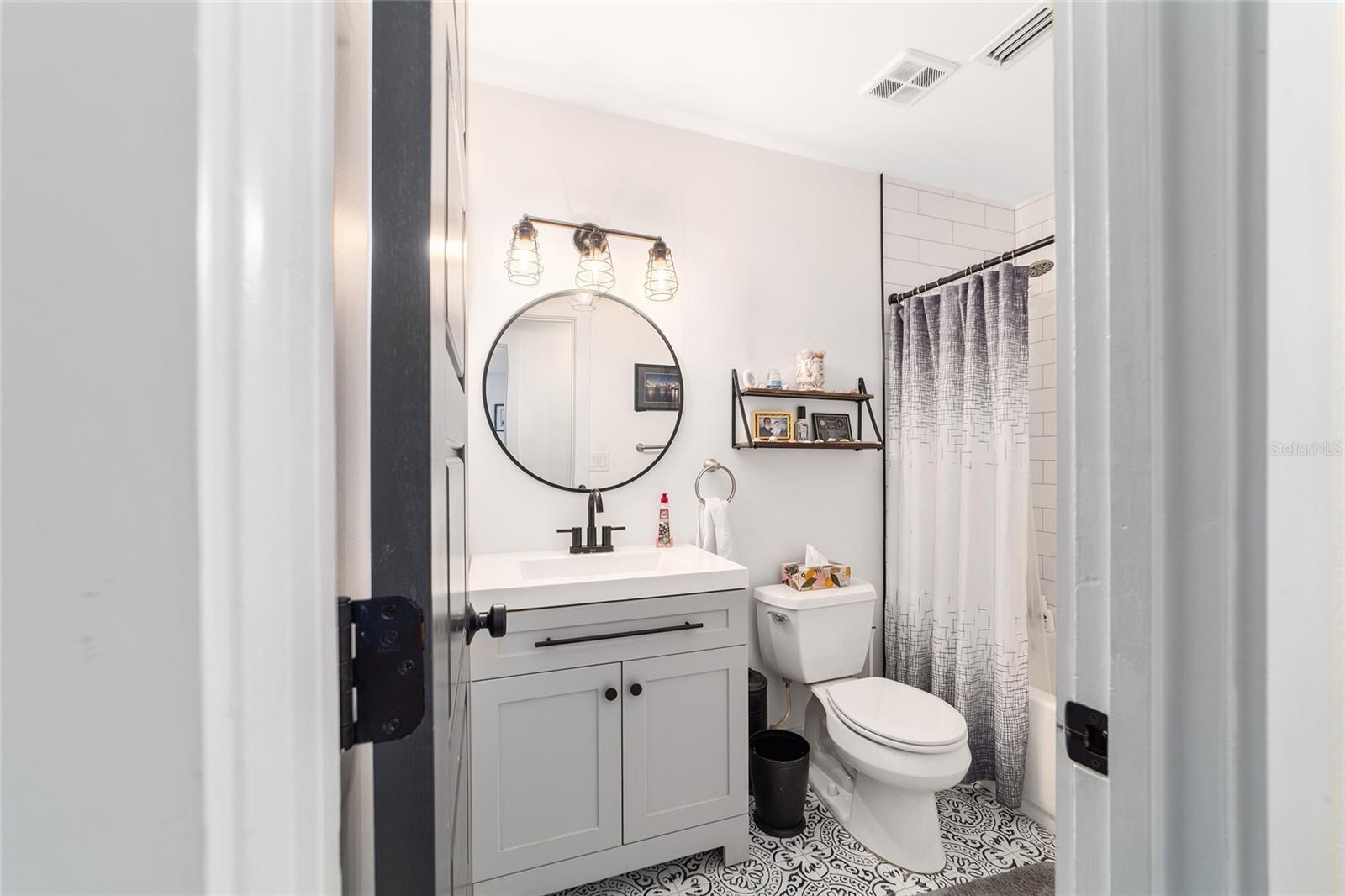 CRESTWOOD UN 05 - Residential