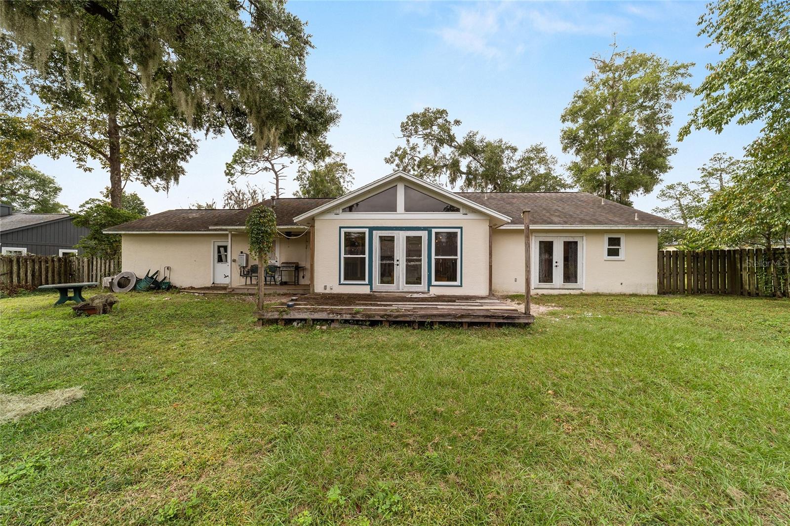 CRESTWOOD UN 05 - Residential