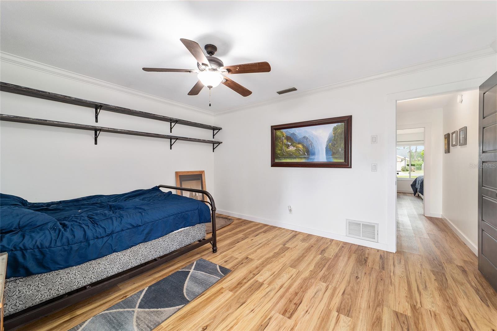 CRESTWOOD UN 05 - Residential