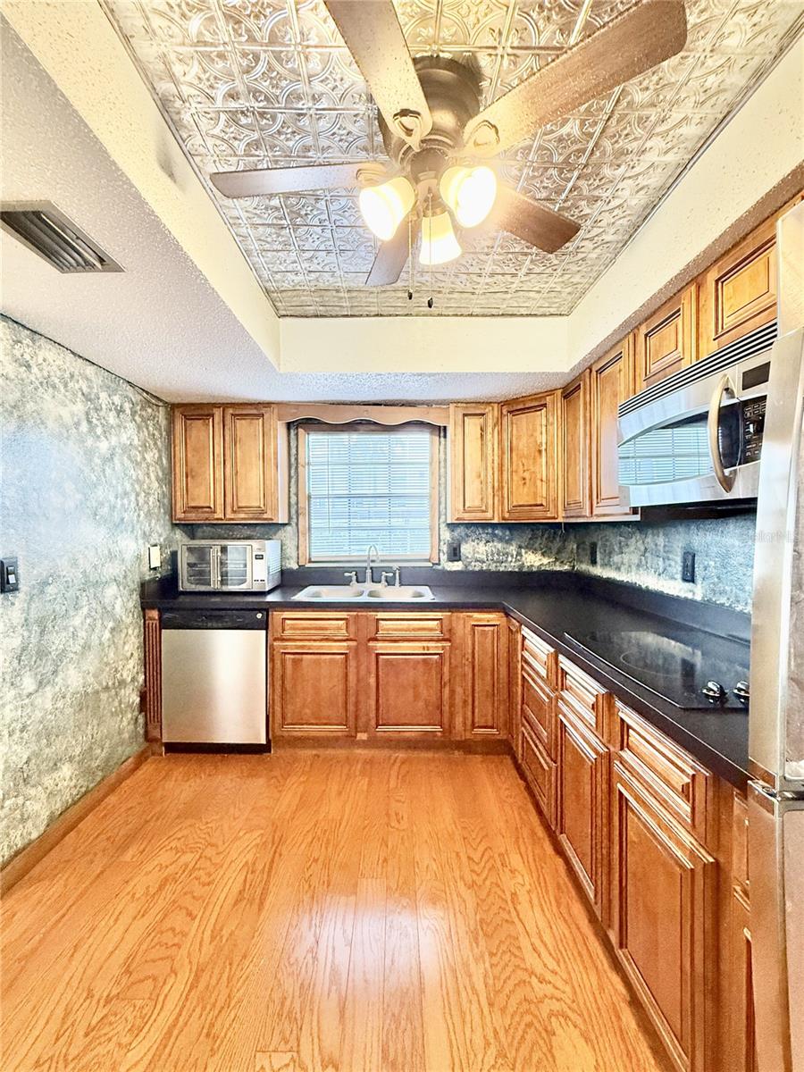 BEL-FOREST MANOR CONDO - Residential