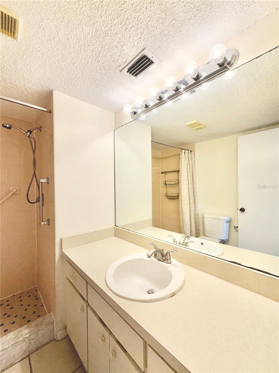 BEL-FOREST MANOR CONDO - Residential