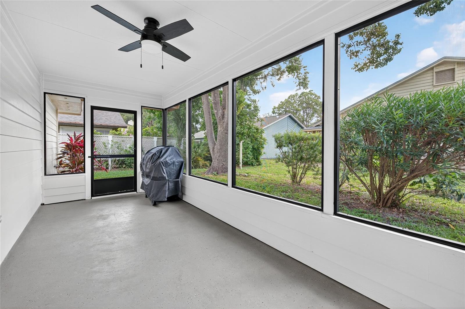 PELICAN BAY PH 03 UN 01 - Residential