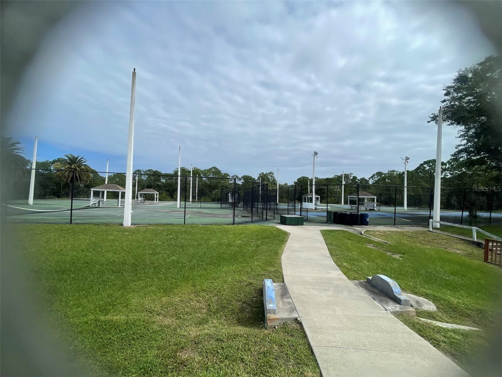 PELICAN BAY PH 03 UN 01 - Residential