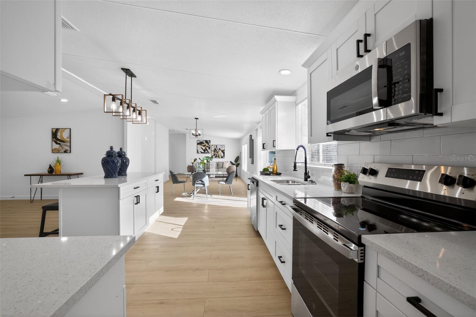 COUNTRY VIEW ESTATES - Residential