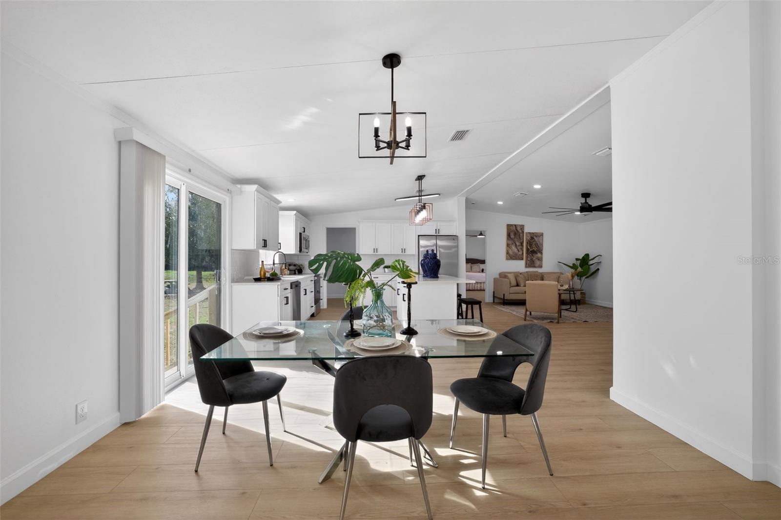 COUNTRY VIEW ESTATES - Residential