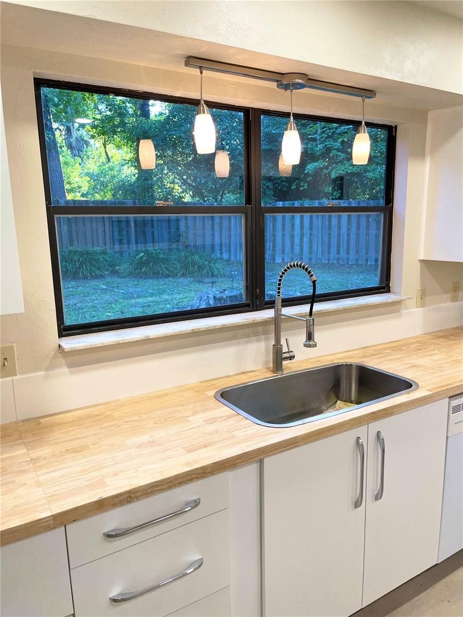 ROCK CREEK - Residential