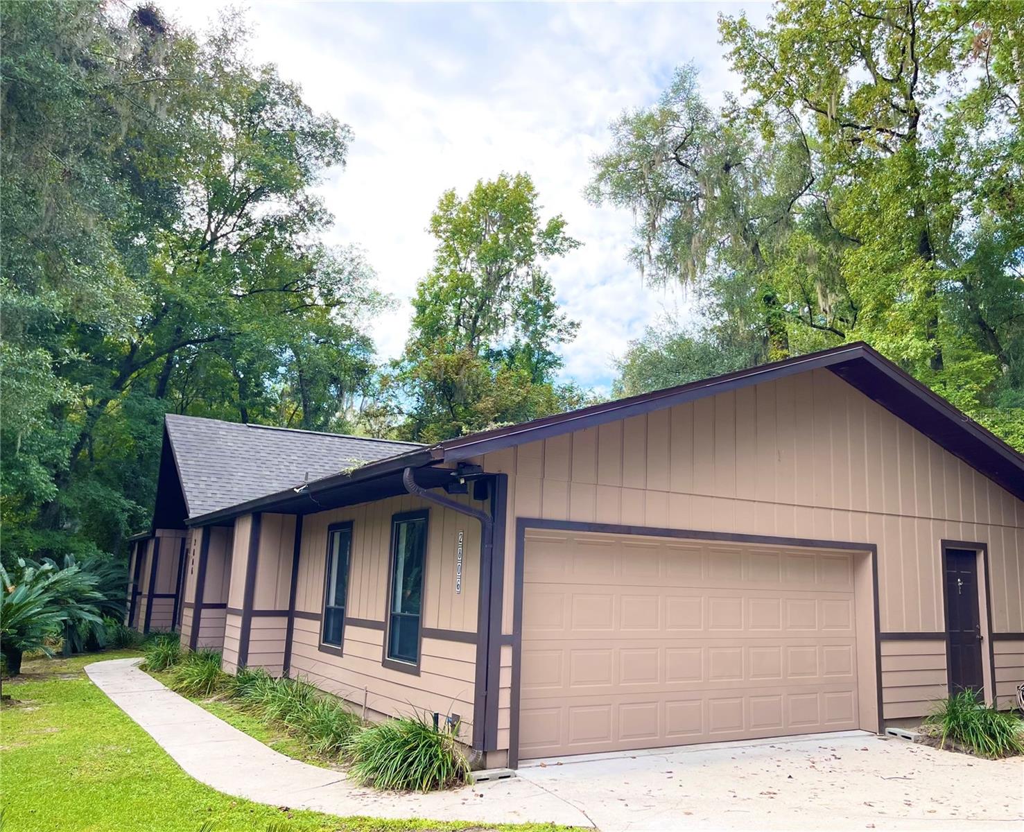 ROCK CREEK - Residential