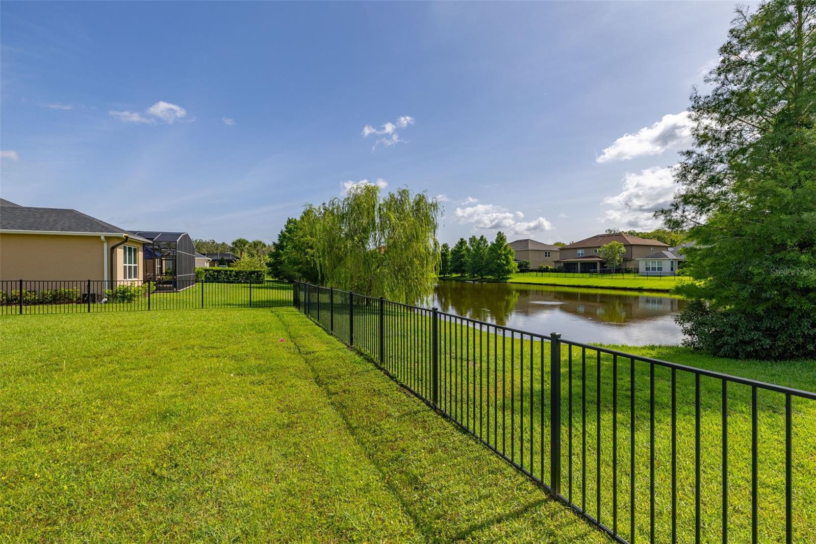 RETREAT AT LAKE CHARM - Residential
