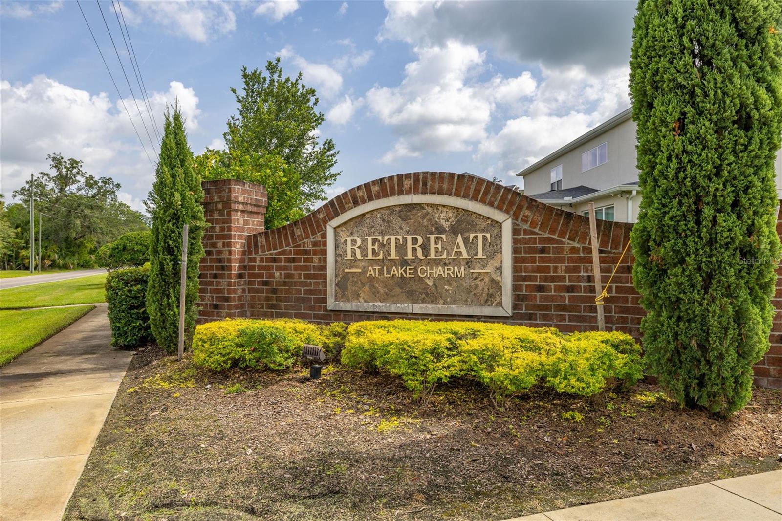 1113 FIELDSTONE CIRCLE