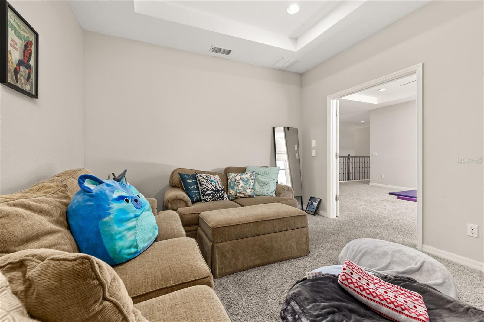 RETREAT AT LAKE CHARM - Residential