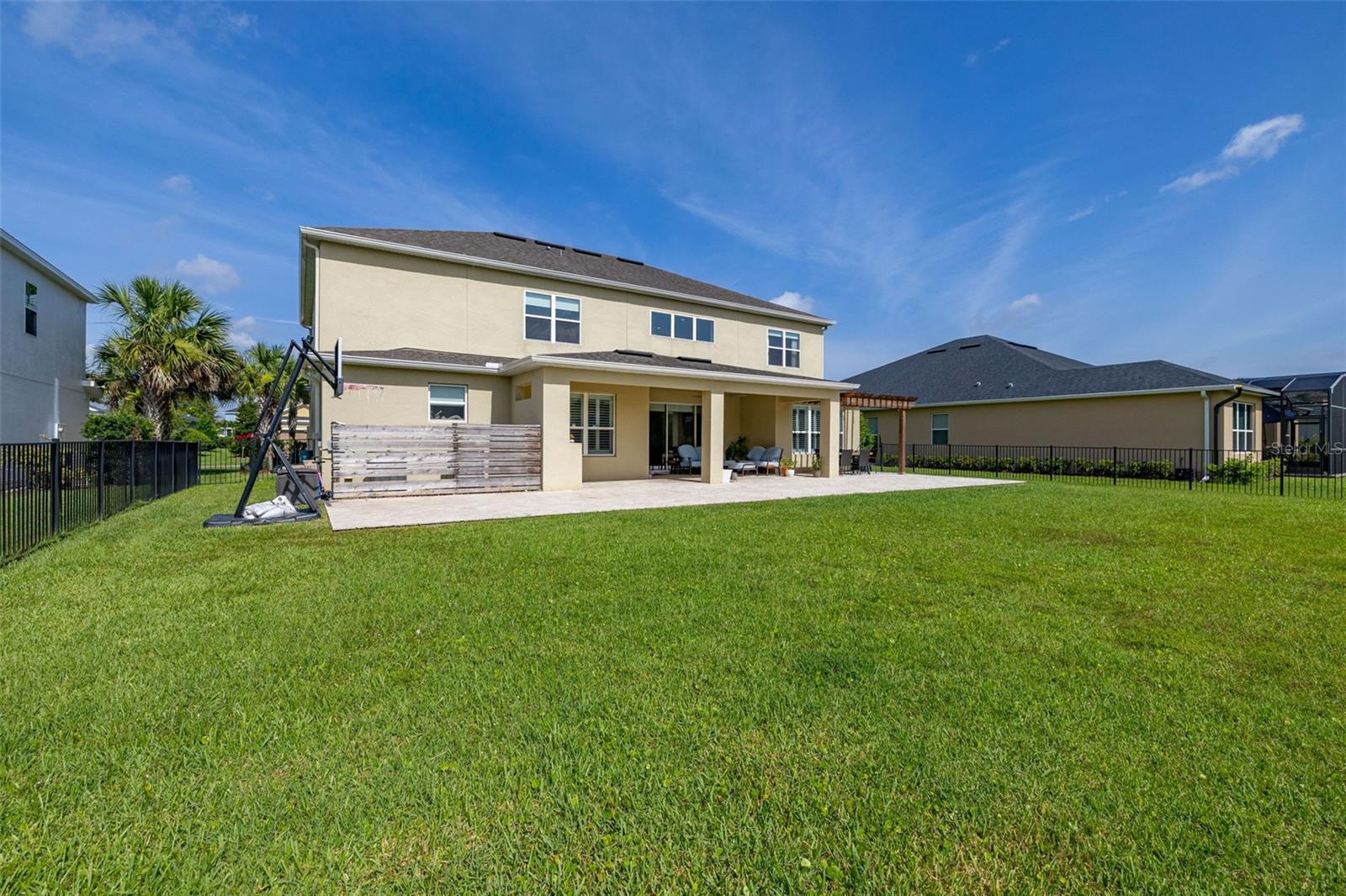 RETREAT AT LAKE CHARM - Residential