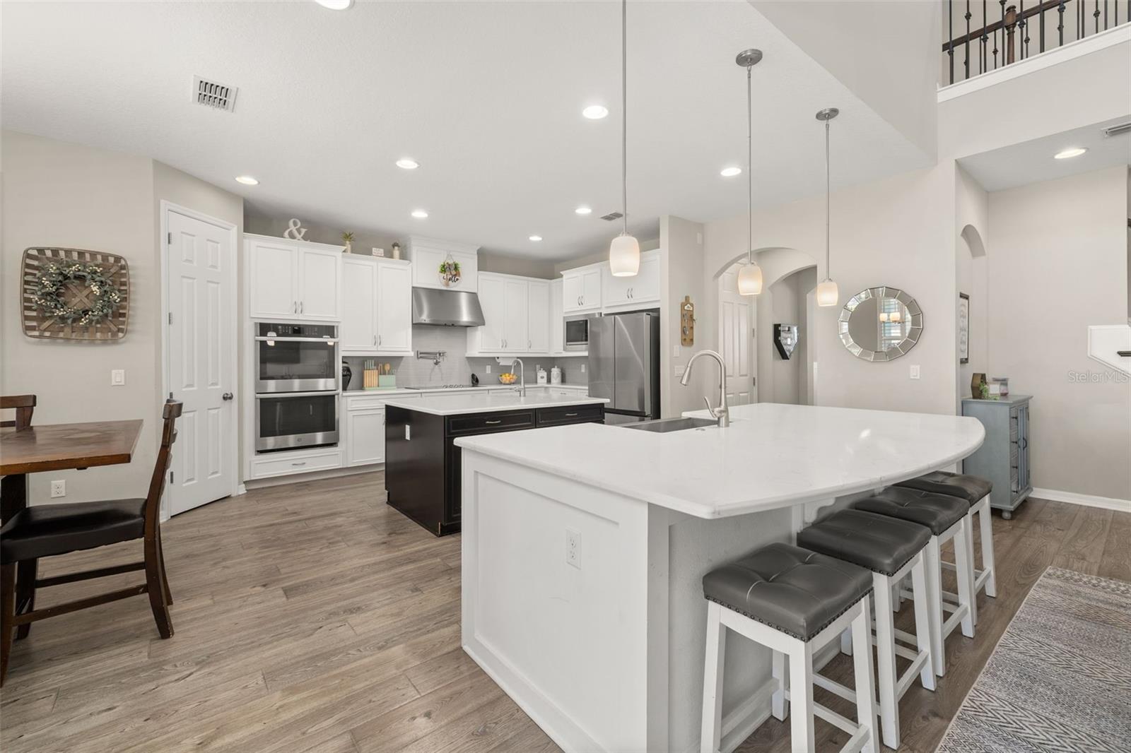 RETREAT AT LAKE CHARM - Residential
