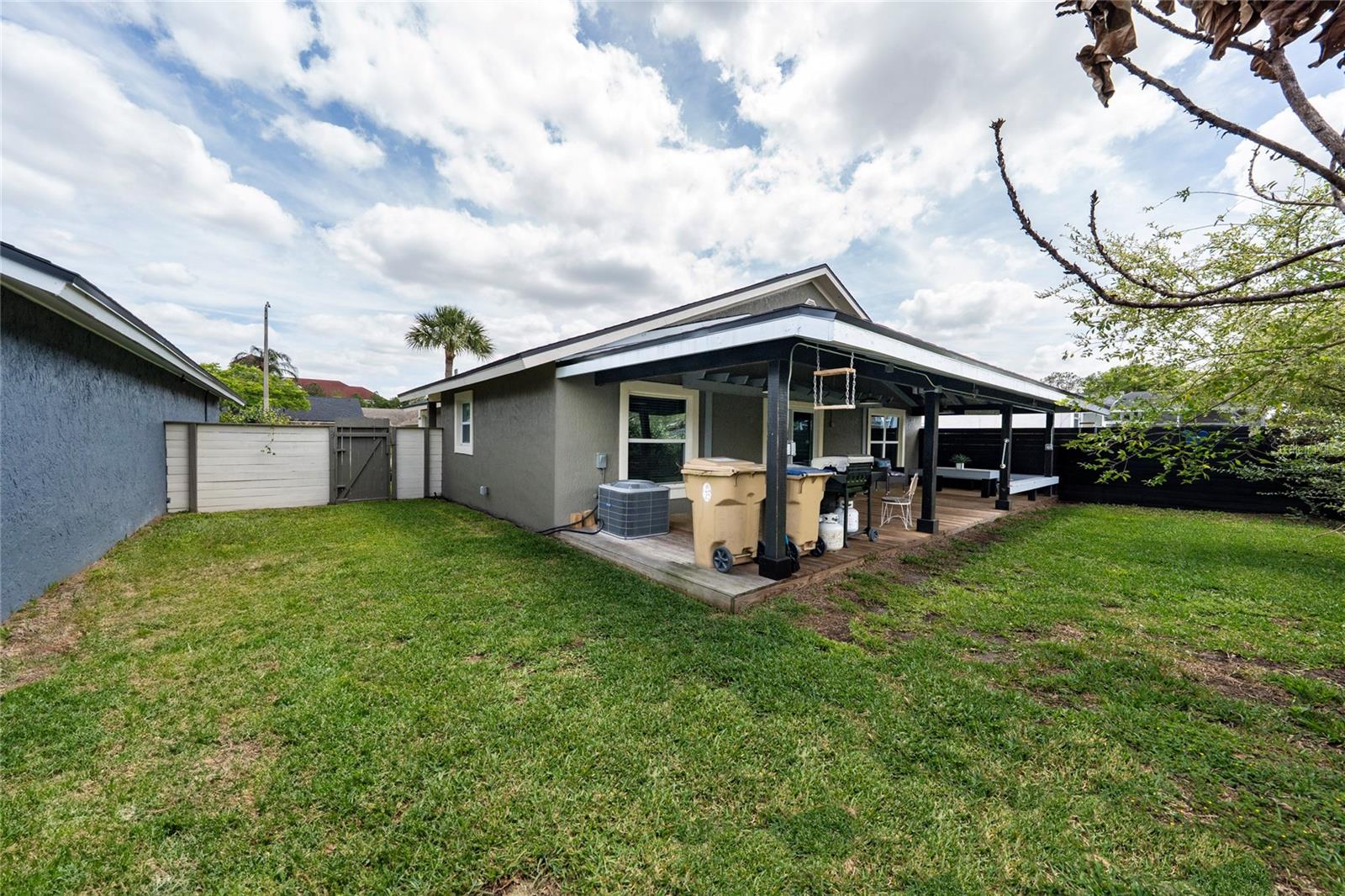 INDIAN WELLS UNIT 5 - Residential