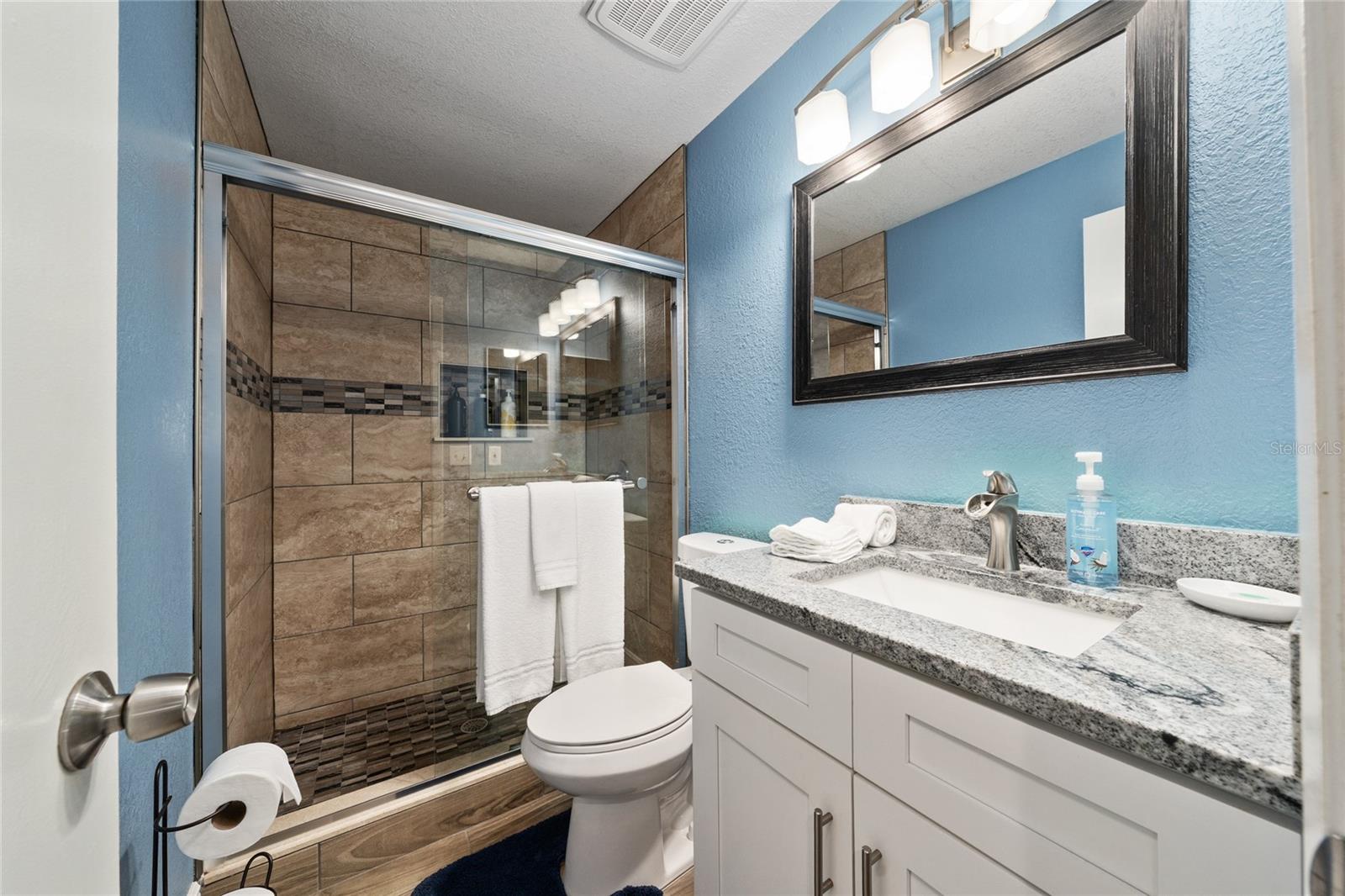 INDIAN WELLS UNIT 5 - Residential