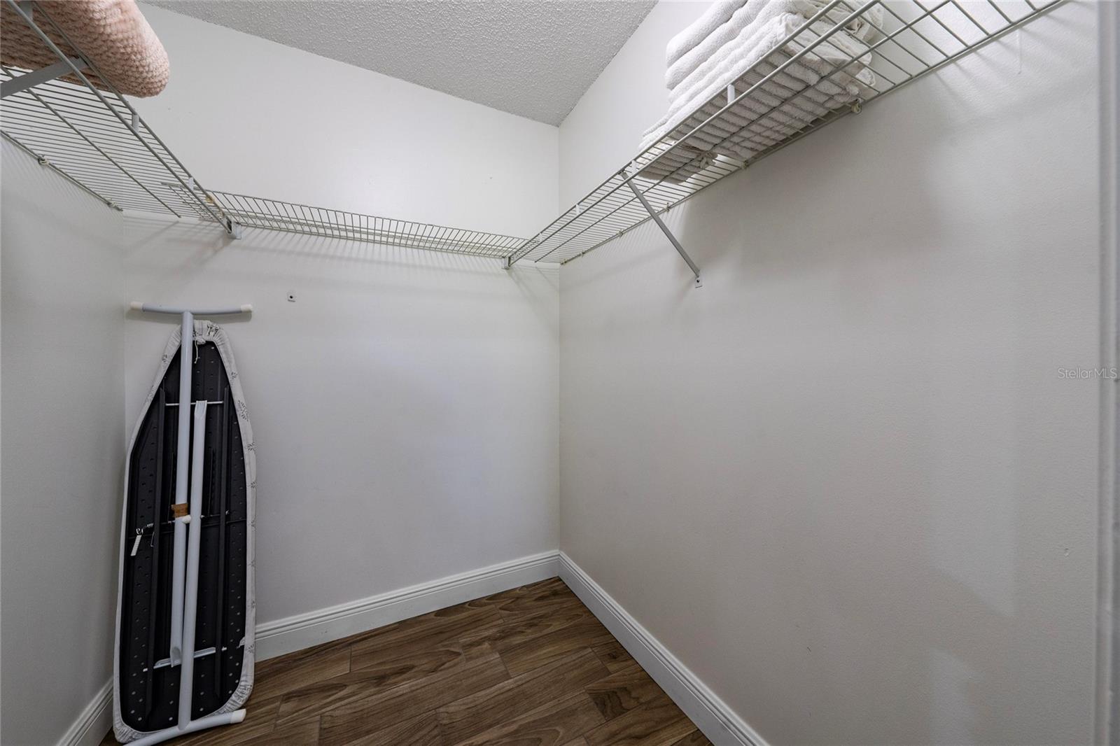 INDIAN WELLS UNIT 5 - Residential