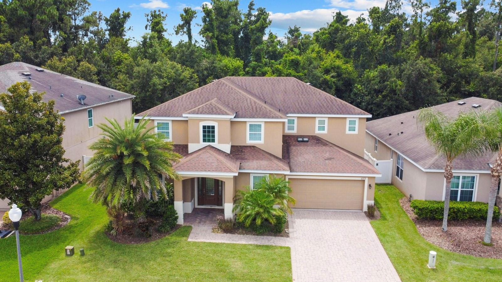 1073 VINSETTA CIRCLE