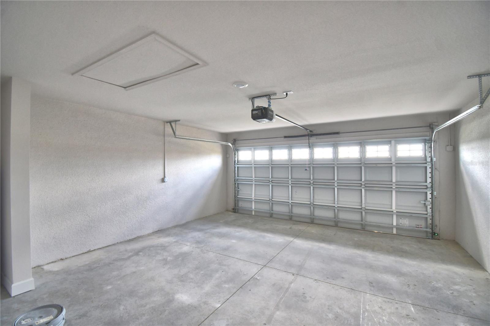 5427 WATERSIDE DRIVE