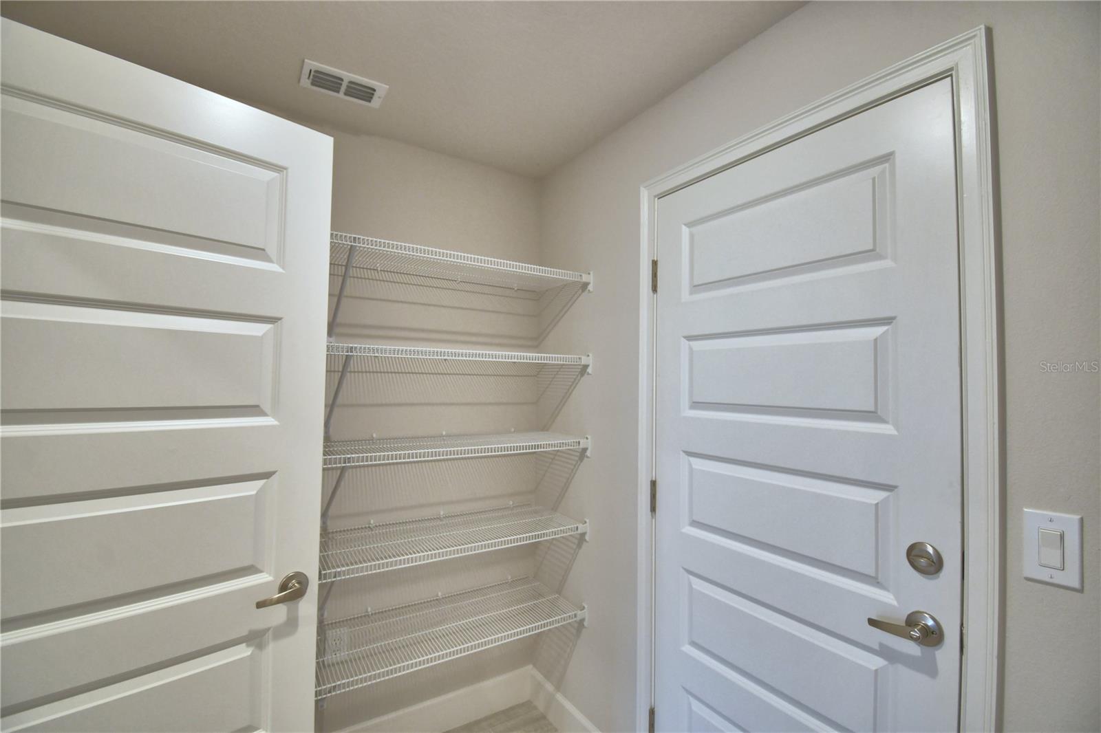 5427 WATERSIDE DRIVE