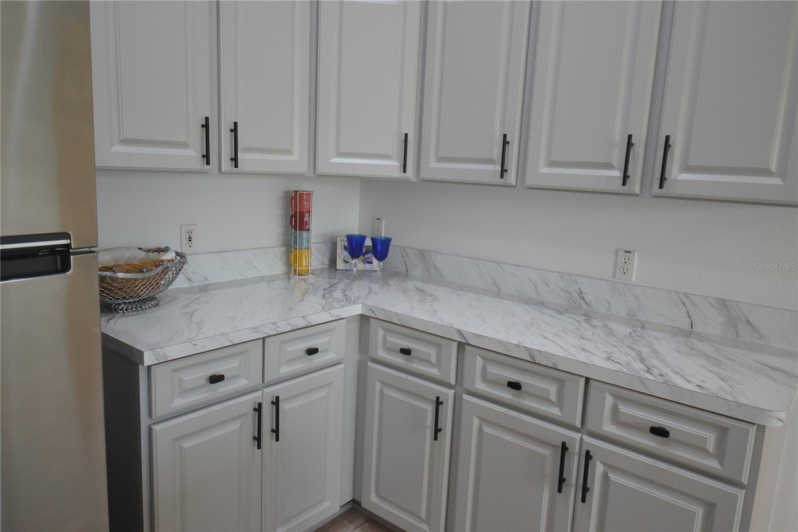 VILLA DEL RIO - Residential Lease