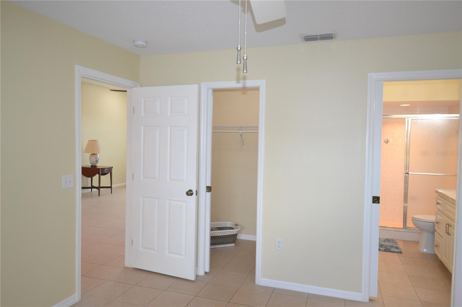 VILLA DEL RIO - Residential Lease