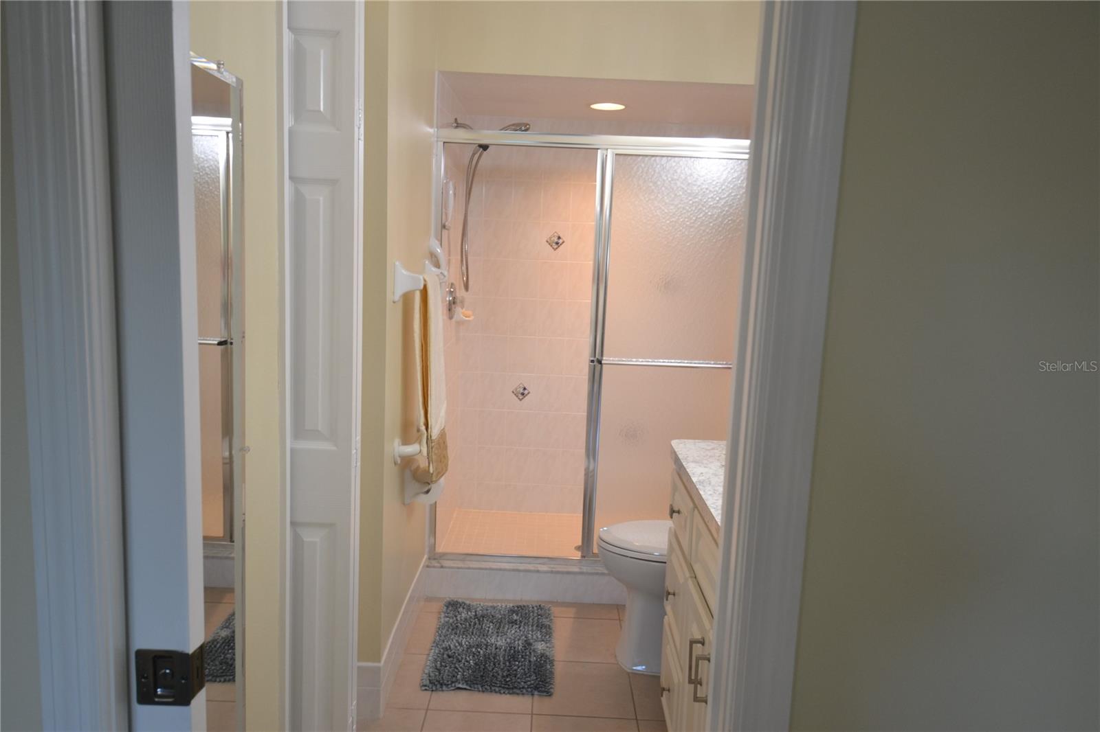 VILLA DEL RIO - Residential Lease