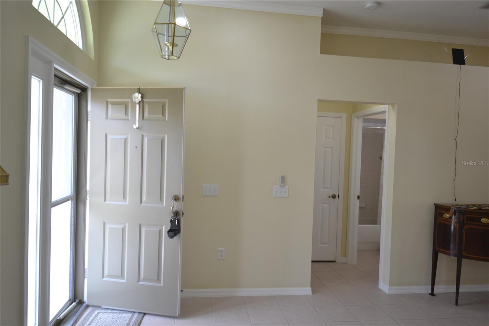 VILLA DEL RIO - Residential Lease