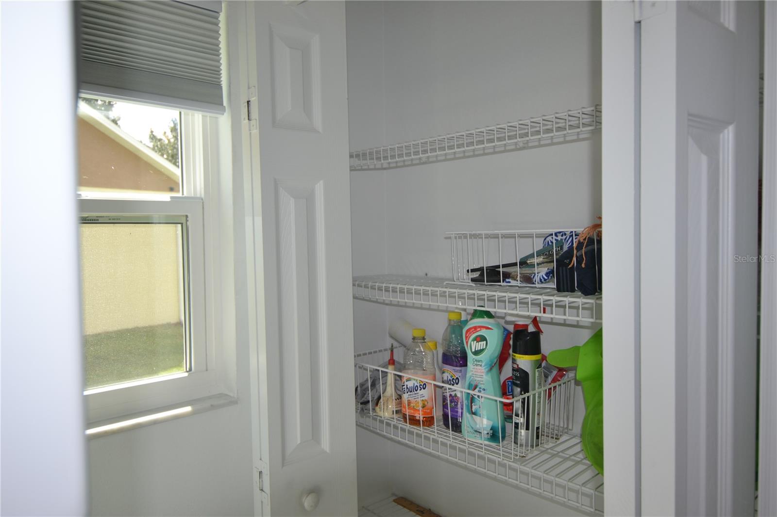 VILLA DEL RIO - Residential Lease