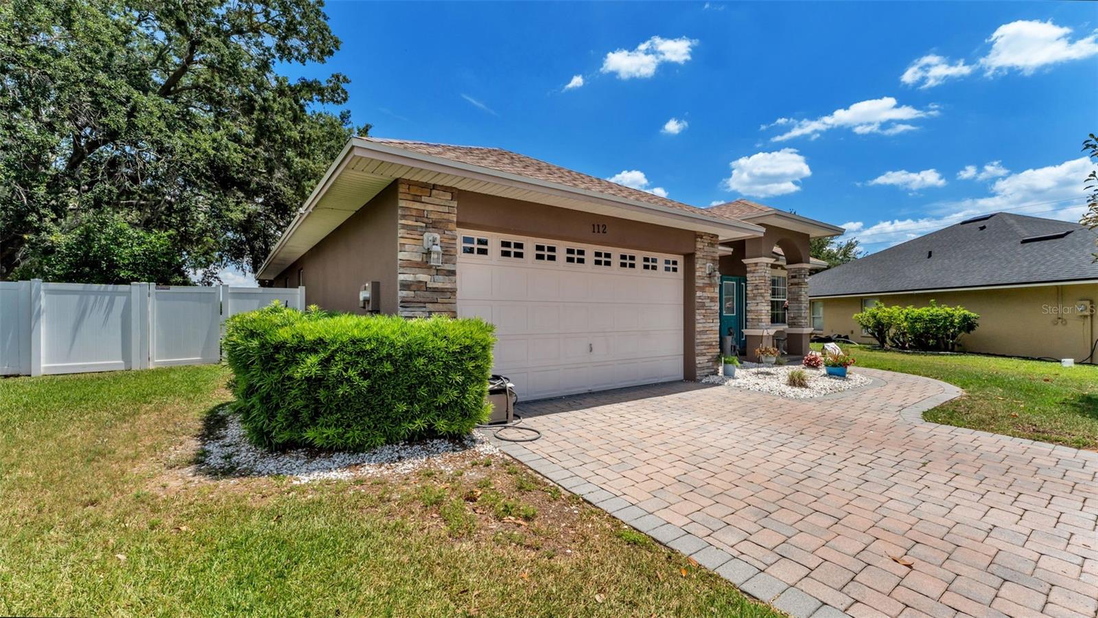 BENTLEY OAKS - Residential